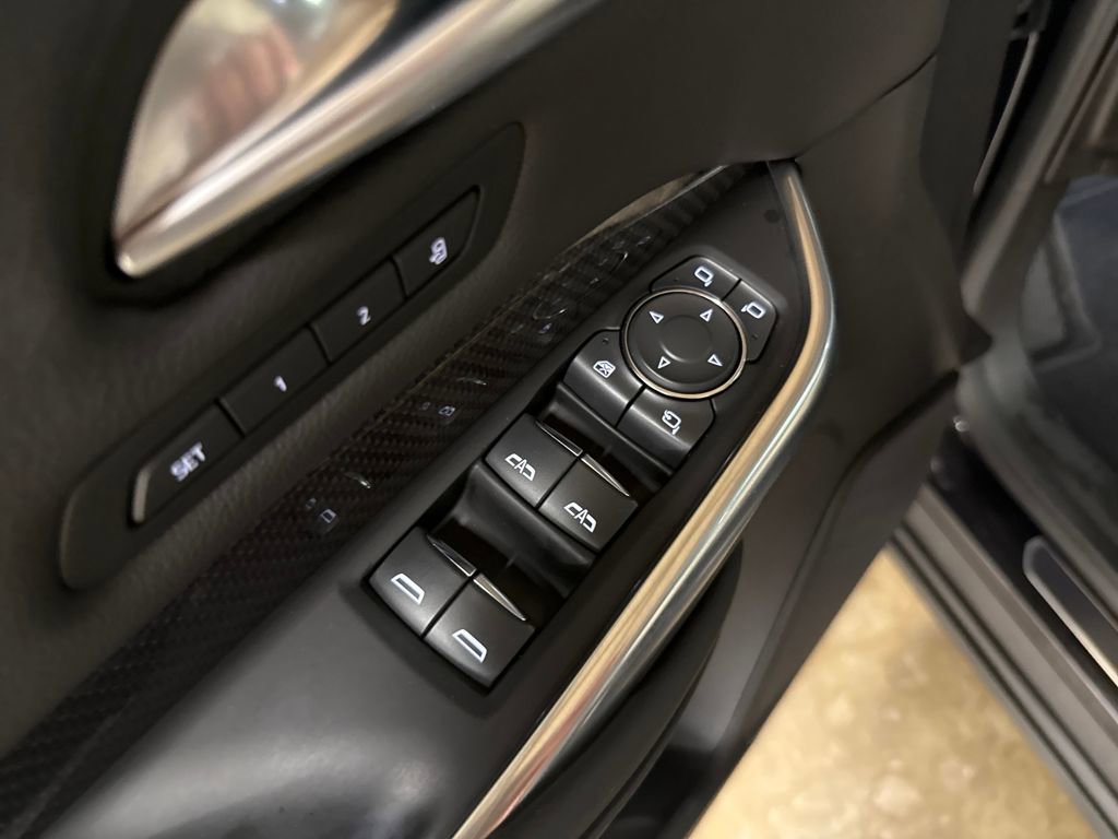 Used 2023 Cadillac XT4 Sport image 16