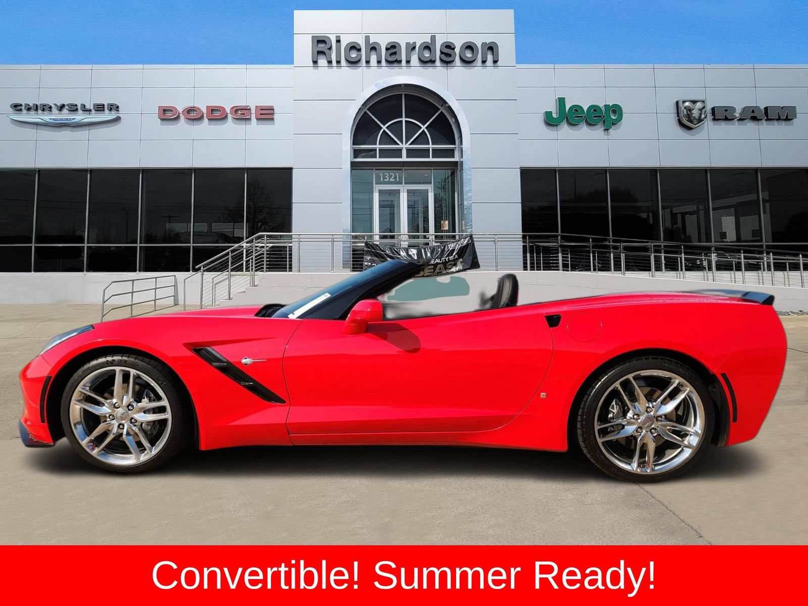 Used 2018 Chevrolet Corvette Stingray Convertible w/ 3LT Preferred Equipment Group RWD image 3