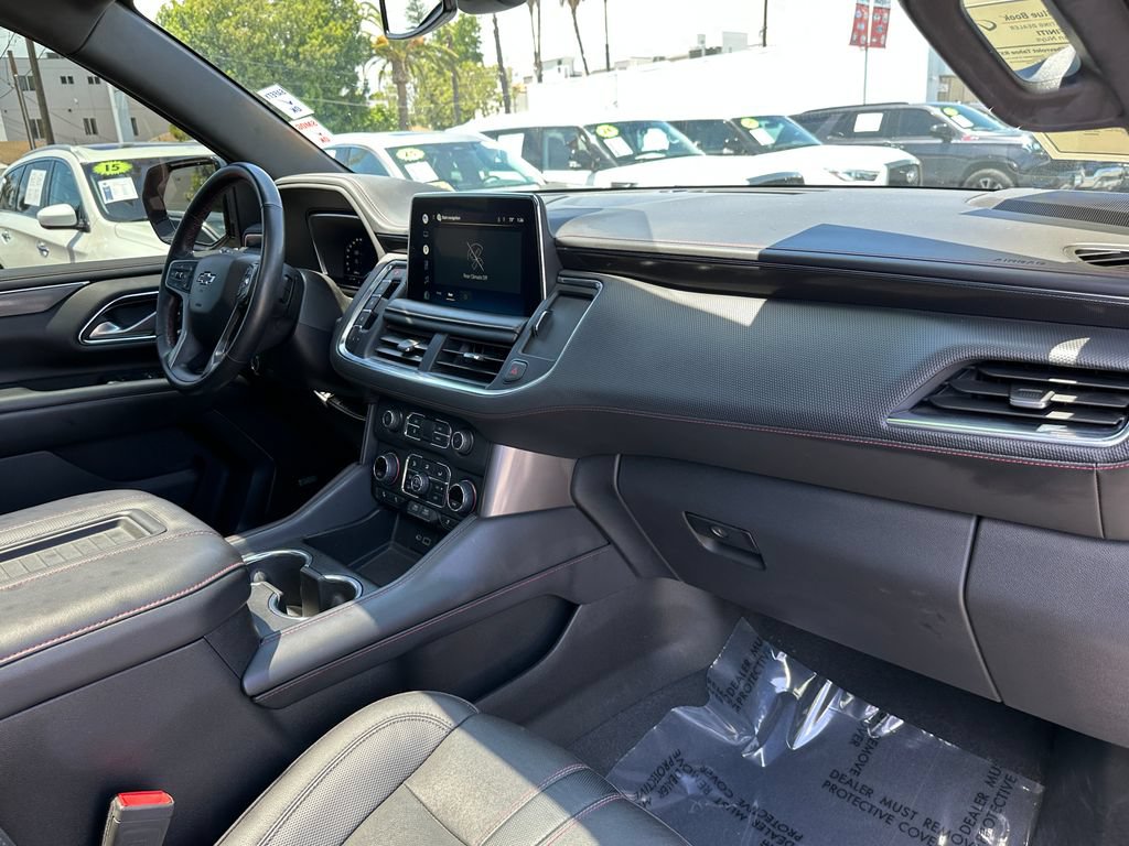 Used 2022 Chevrolet Tahoe RST w/ Luxury Package AWD/4WD image 16
