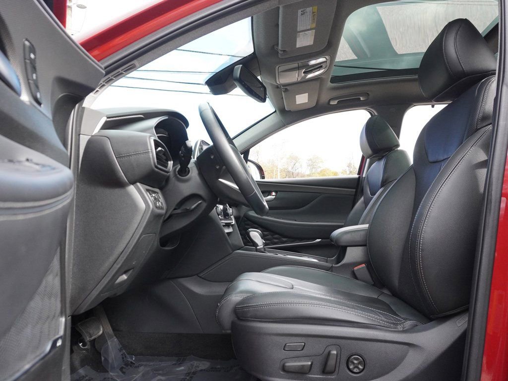 Used 2019 Hyundai Santa Fe Limited w/ Cargo Package image 36