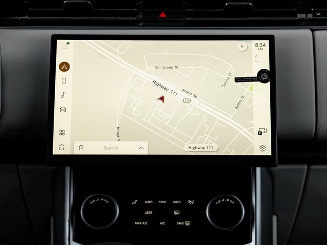 Used 2023 Land Rover Range Rover SE image 18