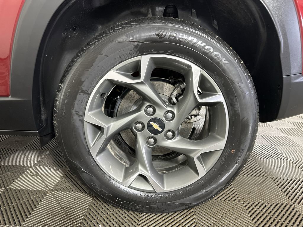 Certified 2024 Chevrolet Trax LT w/ Driver Confidence Package image 33