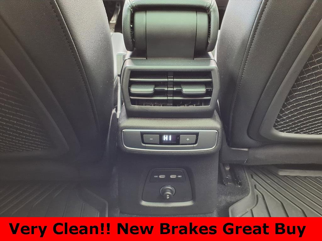 Used 2023 Audi Q4 e-tron Premium Plus w/ Premium Plus image 25