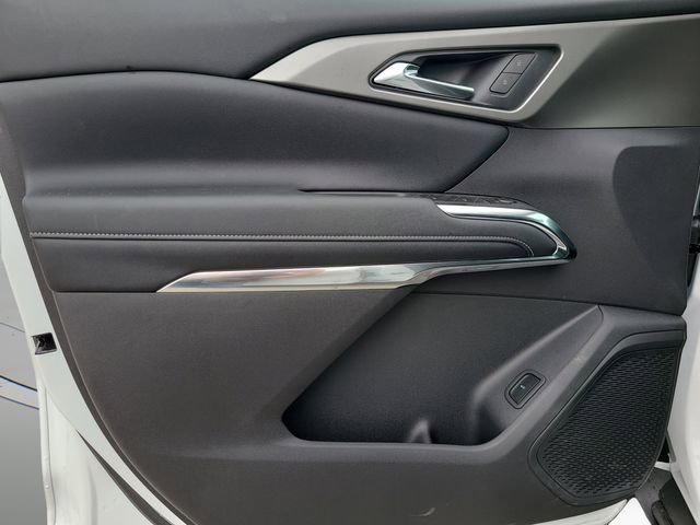 Used 2025 Chevrolet Traverse LT w/ Midnight/Sport Edition image 21