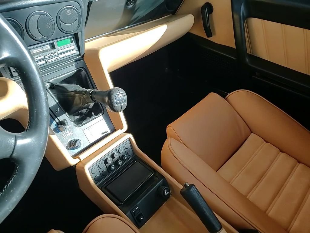 Used 1991 Alfa Romeo Spider Veloce RWD image 21
