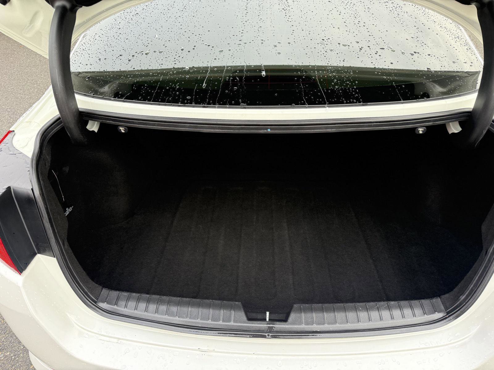 Used 2013 Kia Optima LX image 16