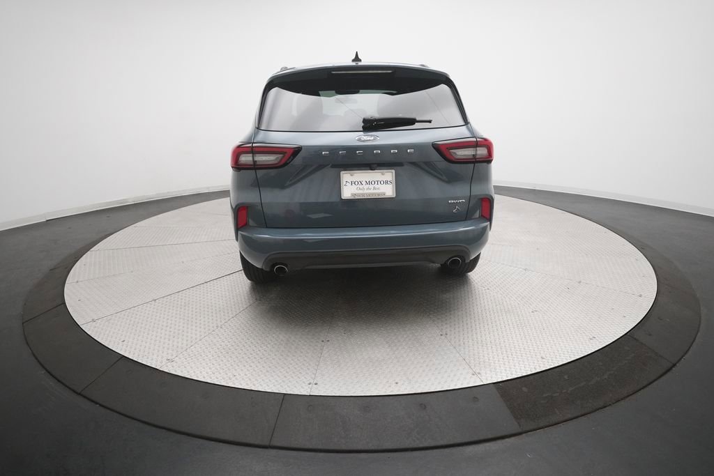 Used 2023 Ford Escape ST-Line image 26