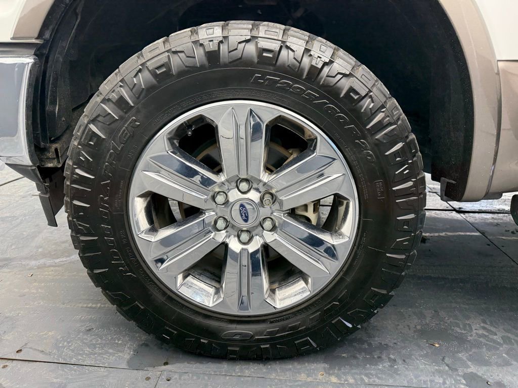 Used 2019 Ford F150 Lariat w/ Equipment Group 502A Luxury image 21