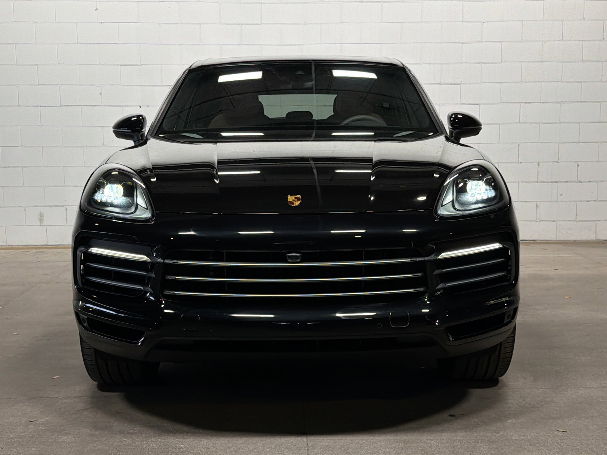 Certified 2023 Porsche Cayenne AWD/4WD image 9