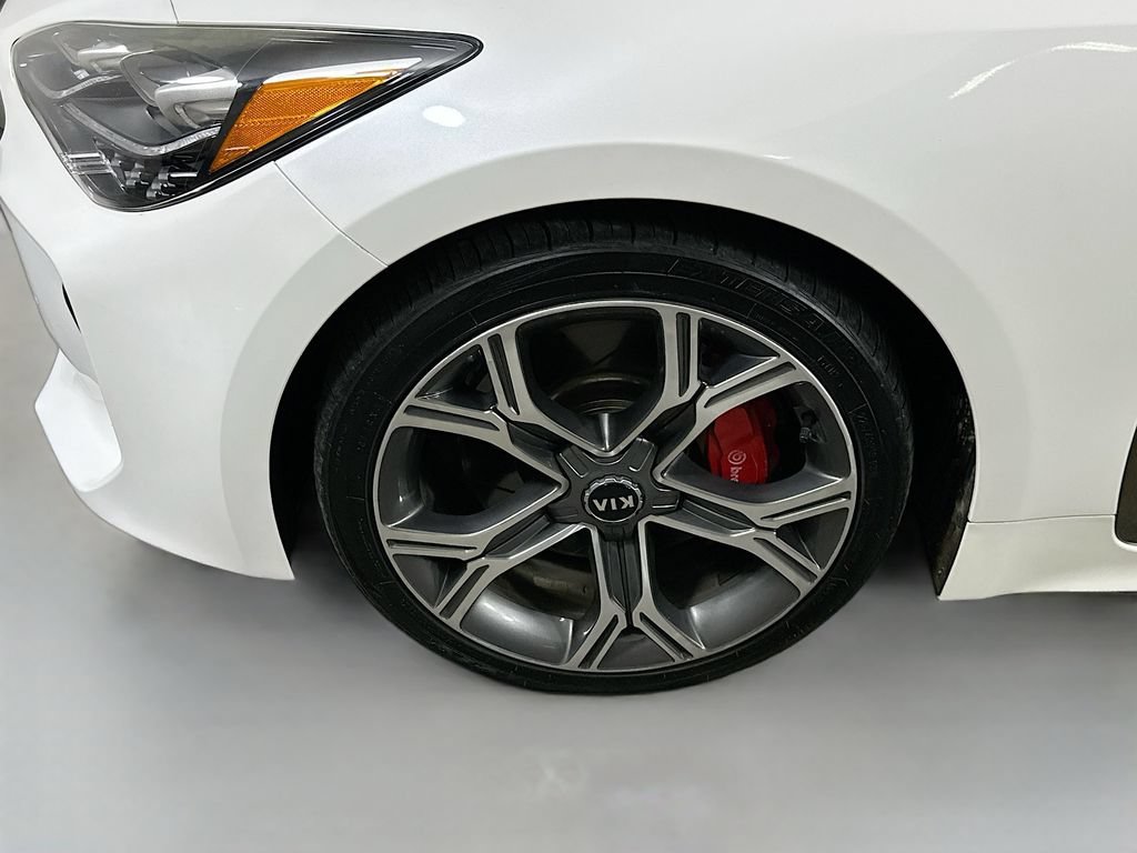 Used 2020 Kia Stinger GT1 RWD image 8