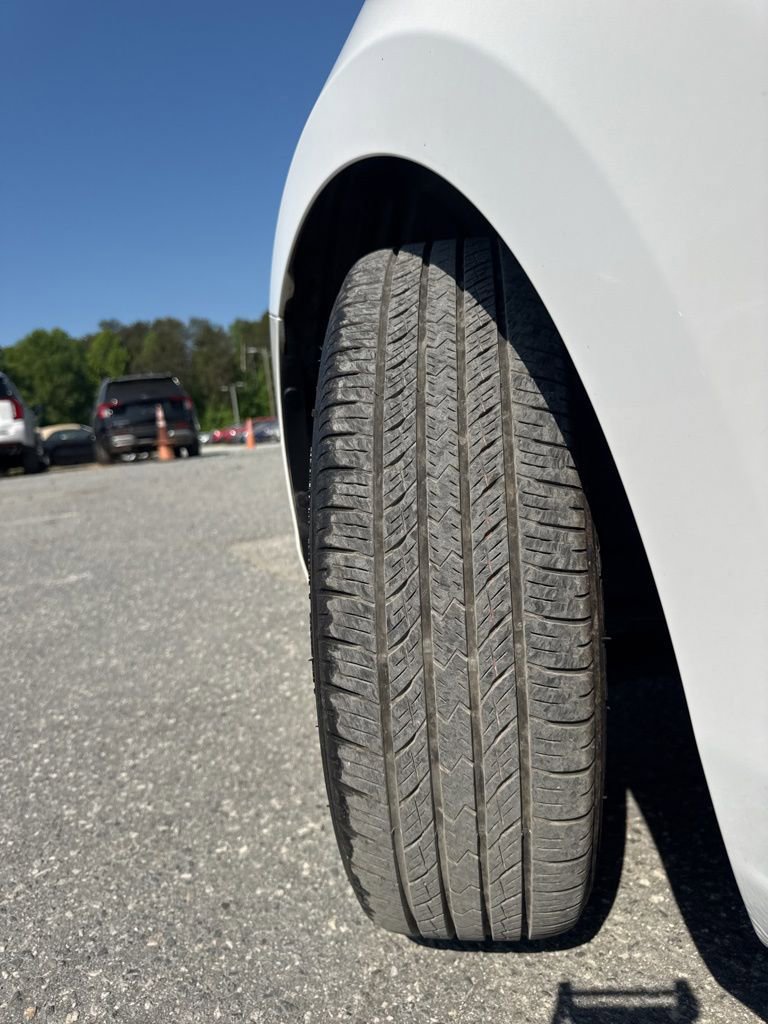 Used 2016 Scion iA FWD image 28