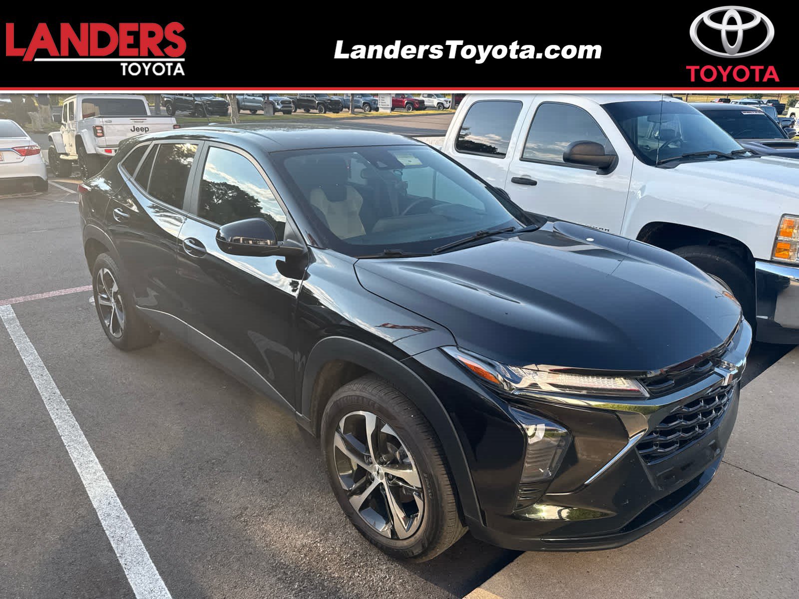 Used 2025 Chevrolet Trax RS w/ Driver Confidence Package