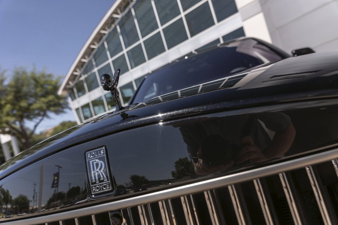 New 2026 Rolls-Royce Cullinan Black Badge image 10