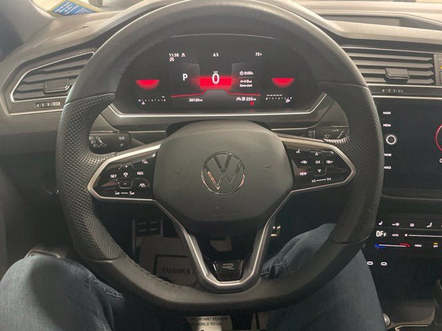 Certified 2024 Volkswagen Tiguan SE R-Line AWD/4WD image 18