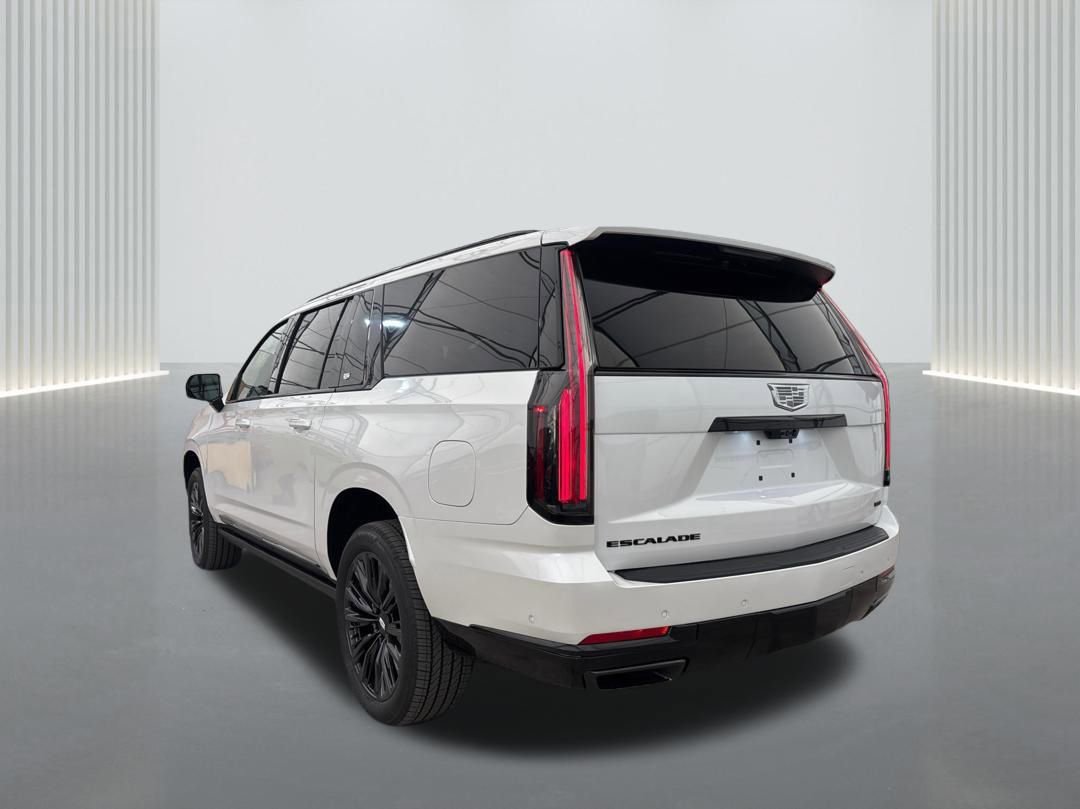 New 2025 Cadillac Escalade ESV Sport w/ LPO, ONYX Package image 7