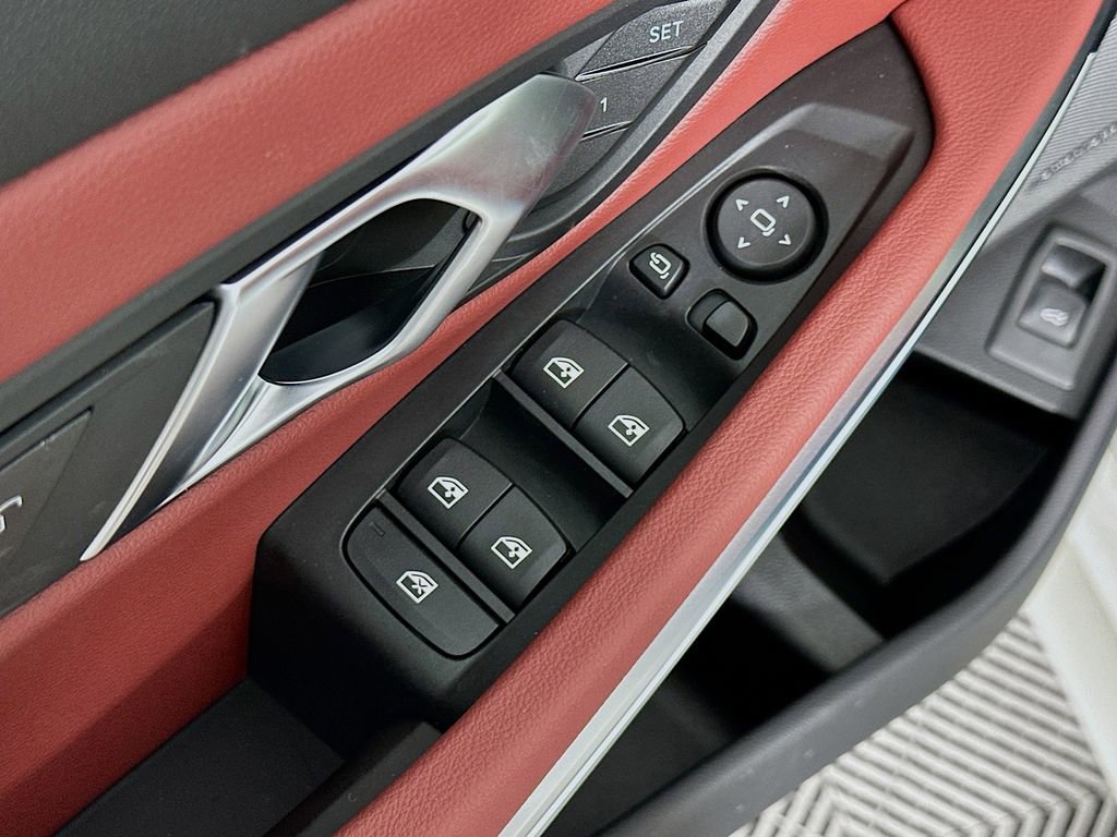 New 2026 BMW 330i xDrive Sedan w/ M Sport Package image 23