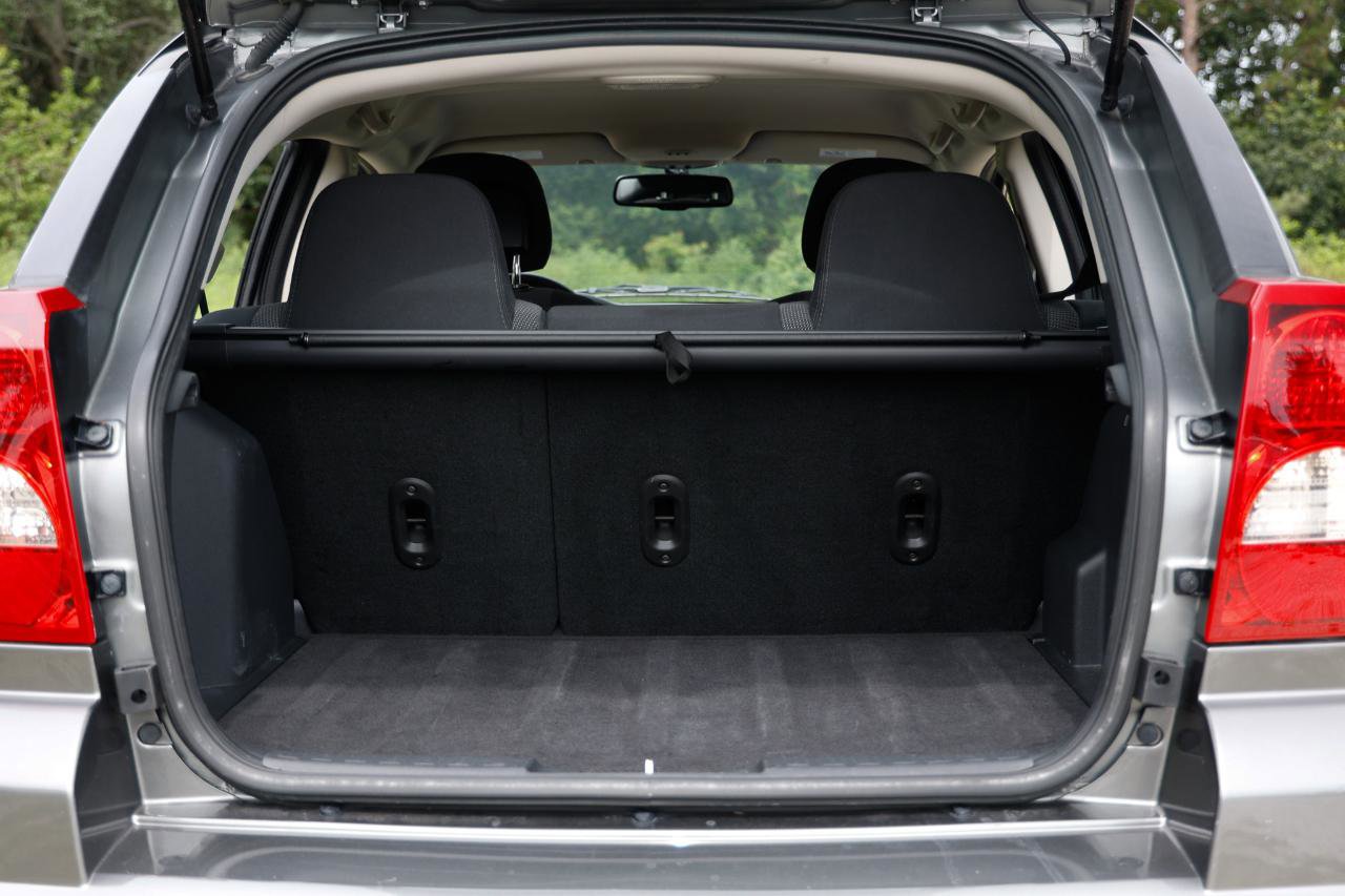 Used 2011 Dodge Caliber Heat w/ Security Group FWD image 22