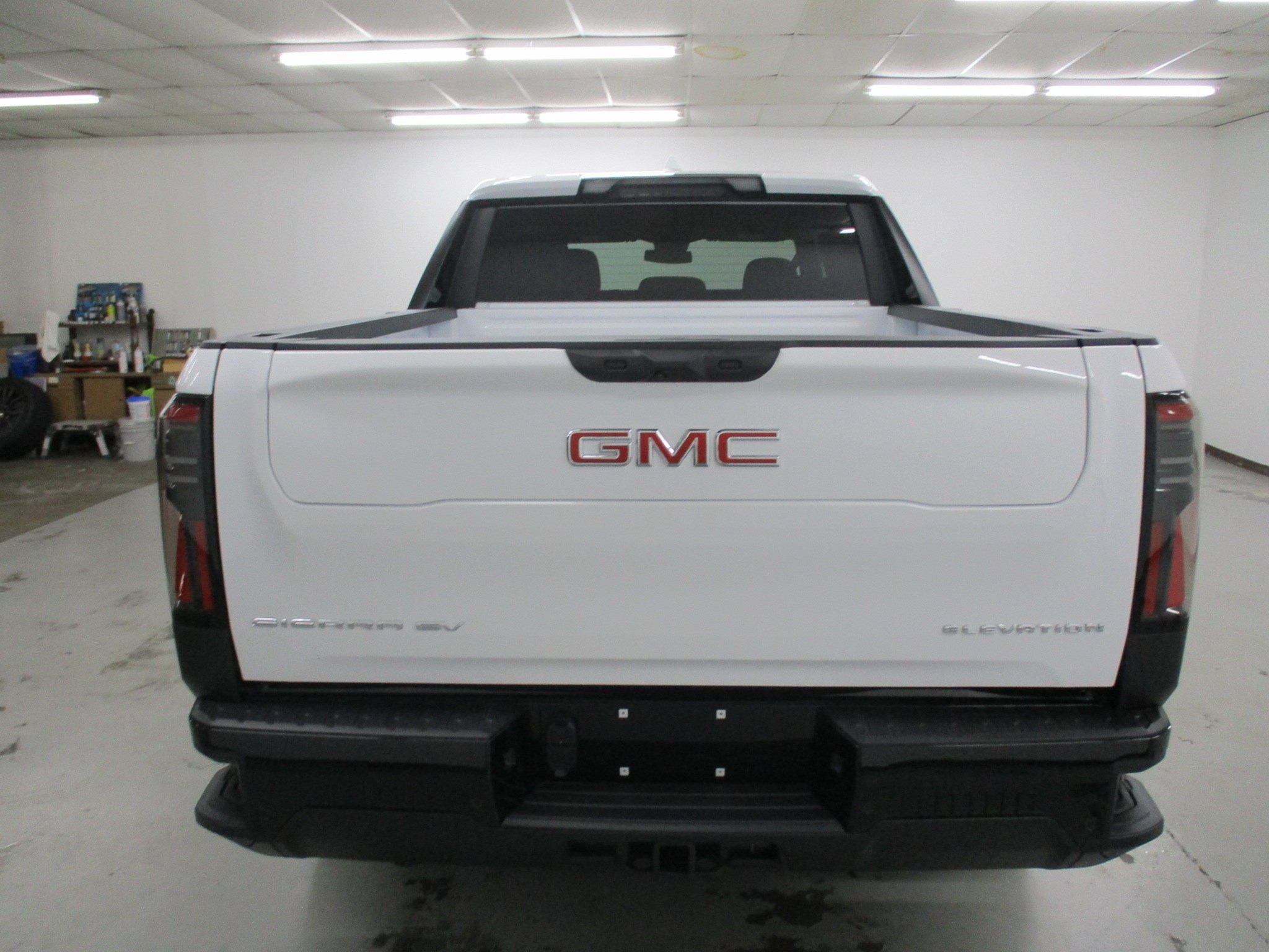 New 2026 GMC Sierra EV Elevation image 5