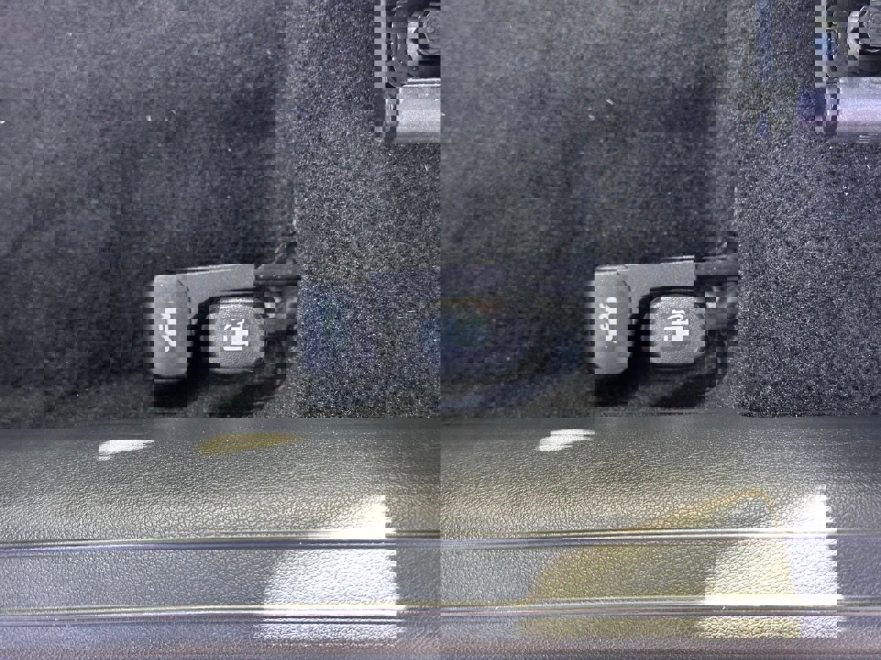 Certified 2024 Hyundai Elantra Limited image 25