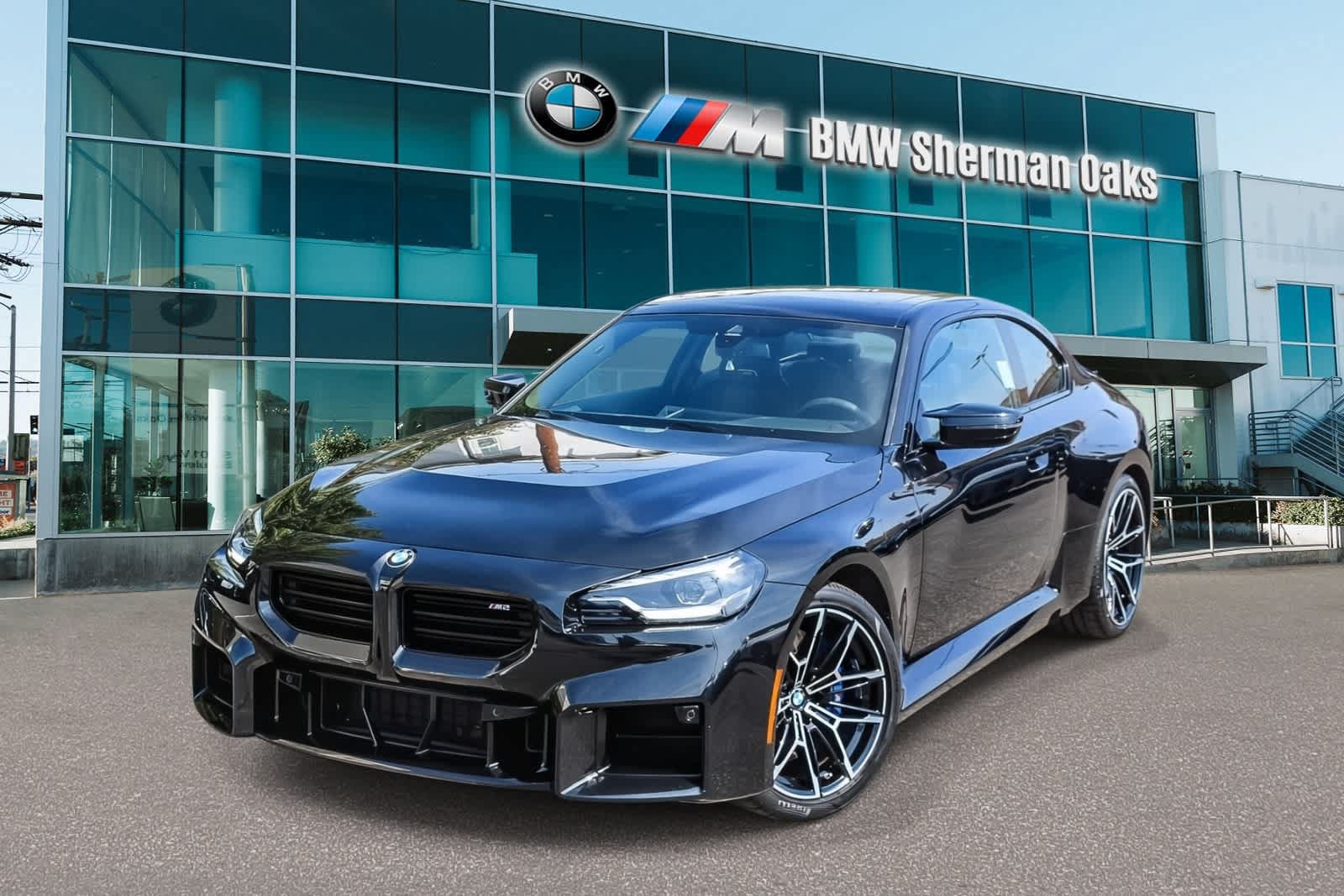 Used 2023 BMW M2 RWD image 2