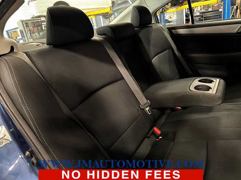 Used 2019 Subaru Legacy 2.5i Premium AWD/4WD image 18