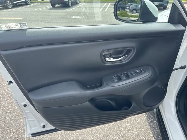 Used 2023 Honda HR-V LX image 21