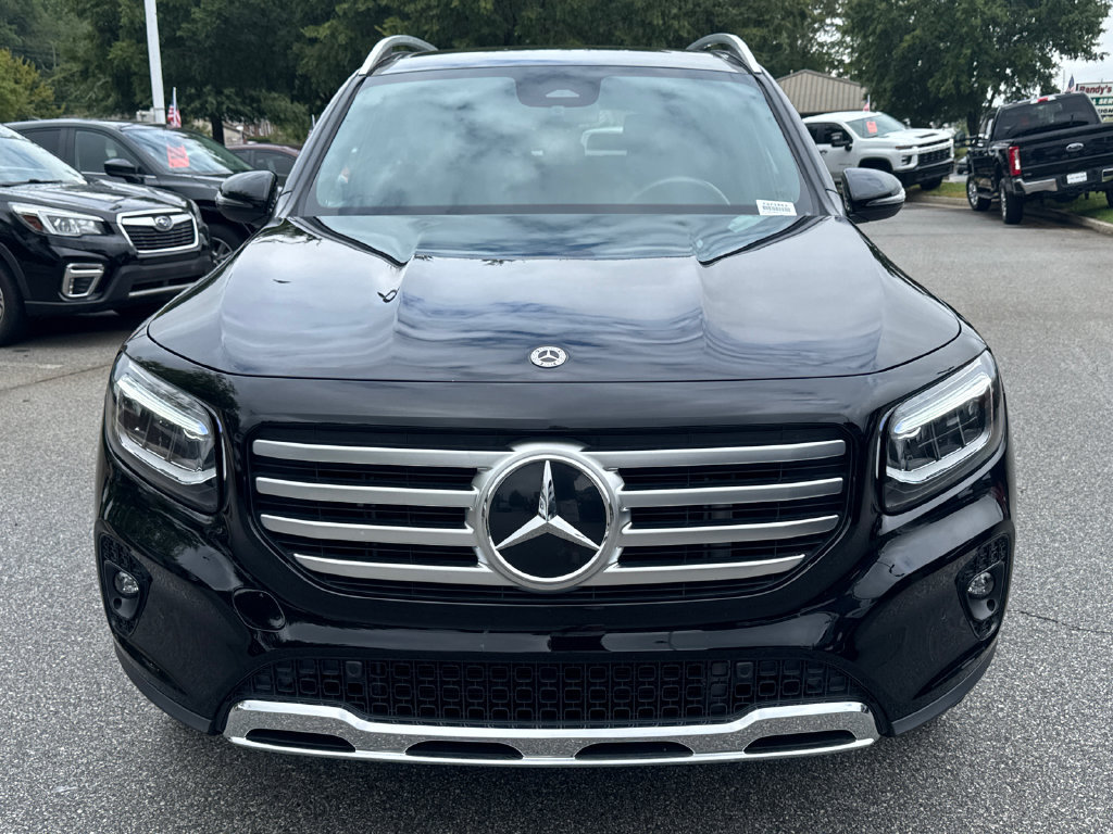 Used 2024 Mercedes-Benz GLB 250 image 2