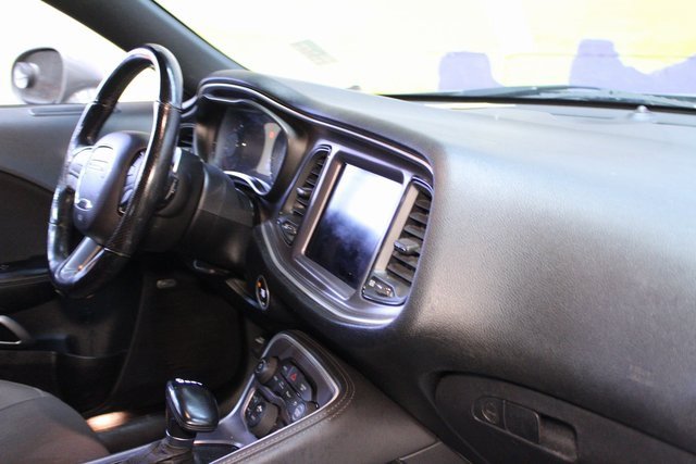 Used 2019 Dodge Challenger R/T w/ Blacktop Package image 10