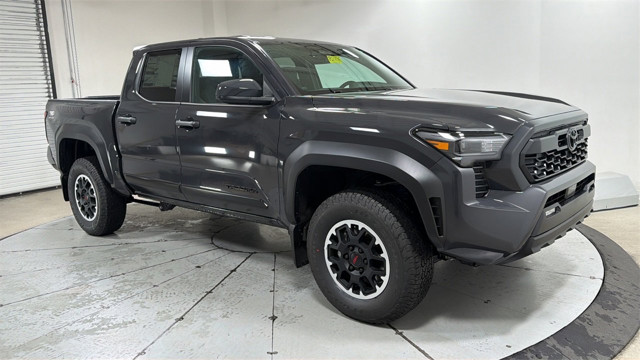 New 2026 Toyota Tacoma TRD Off-Road image 3