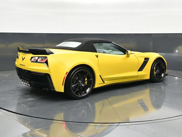Used 2016 Chevrolet Corvette Z06 w/ 2LZ Preferred Equipment Group RWD image 2