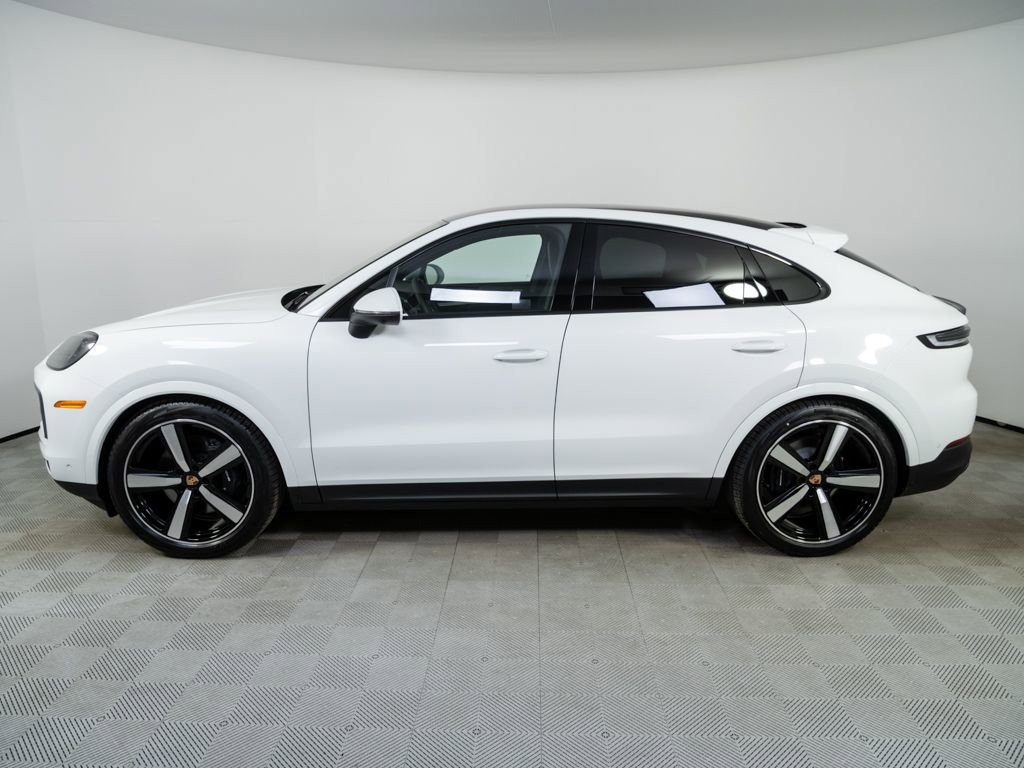 New 2026 Porsche Cayenne Coupe AWD/4WD image 2