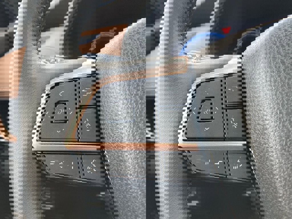 Used 2024 Toyota Grand Highlander AWD Hybrid image 14