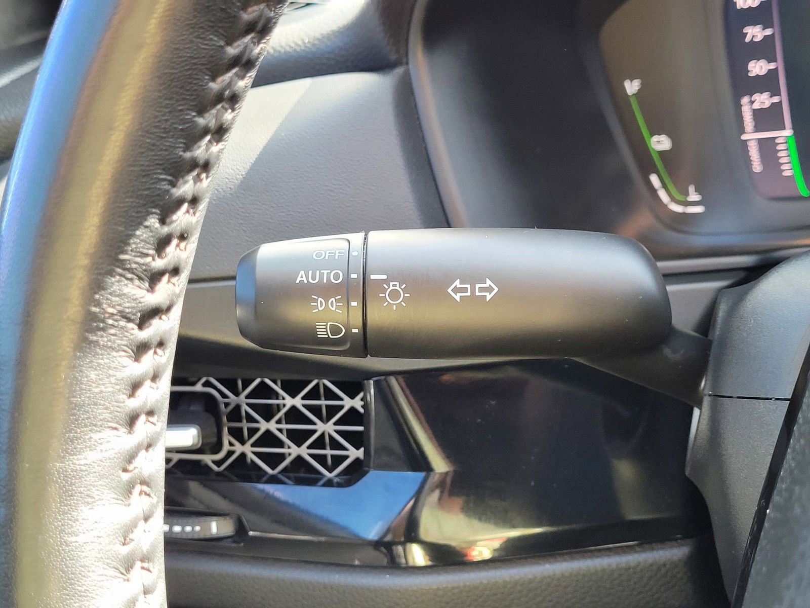 Certified 2025 Honda Accord Touring image 23