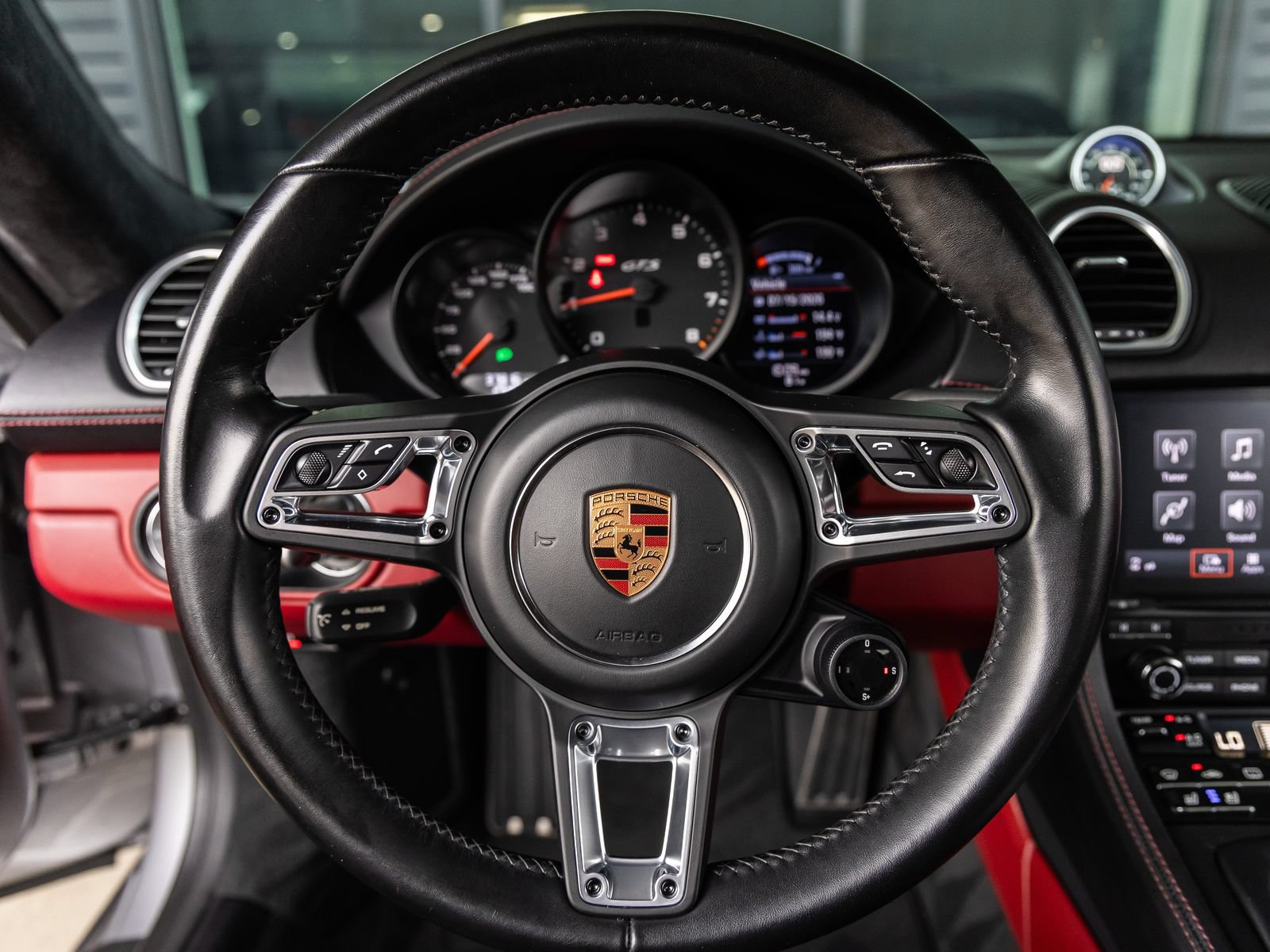 Certified 2018 Porsche 718 Cayman GTS RWD image 31