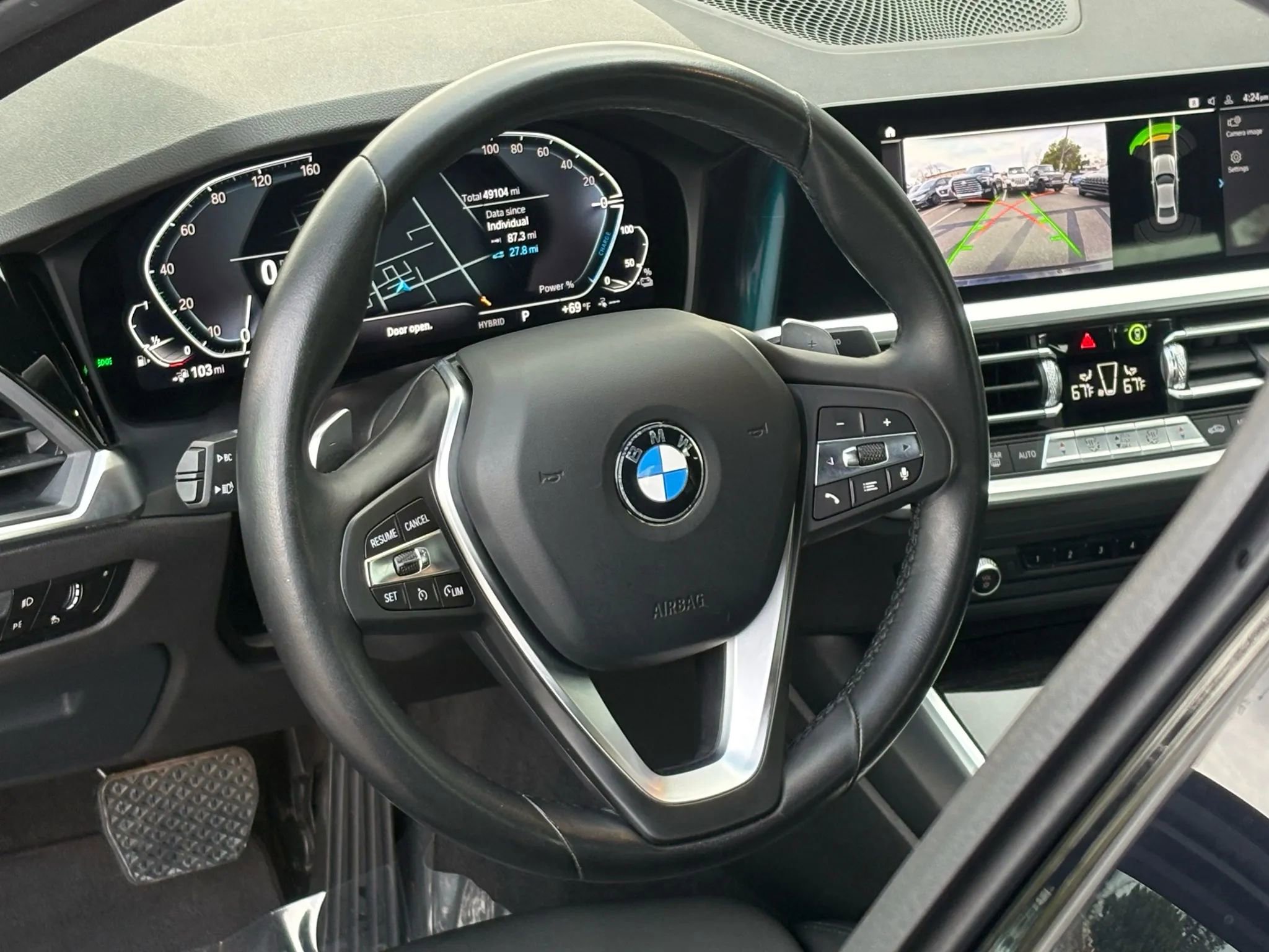 Used 2021 BMW 330e w/ Convenience Package image 13