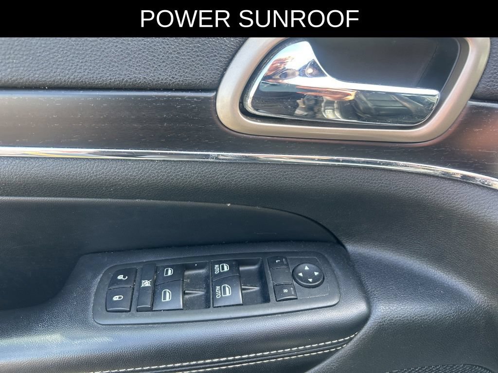 Used 2014 Jeep Grand Cherokee Limited AWD/4WD image 12
