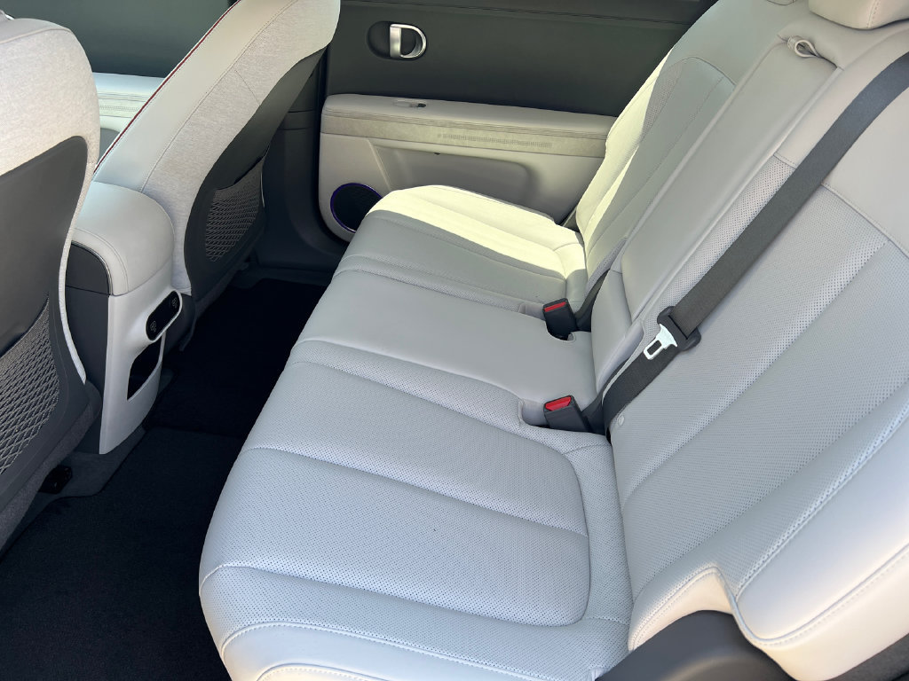 Used 2023 Hyundai Ioniq 5 SEL w/ Cargo Package RWD image 15