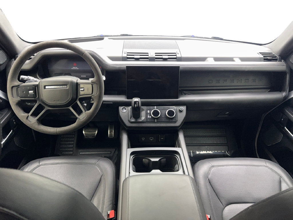 Used 2023 Land Rover Defender 110 V8 AWD/4WD image 53