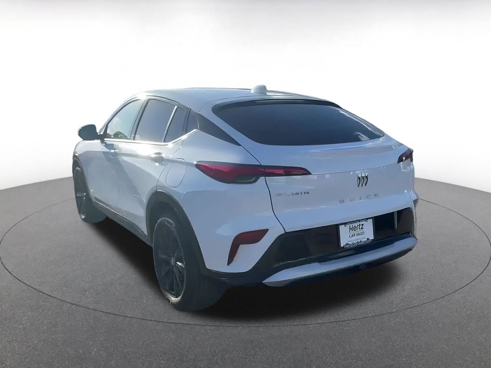 Used 2025 Buick Envista Sport Touring image 11