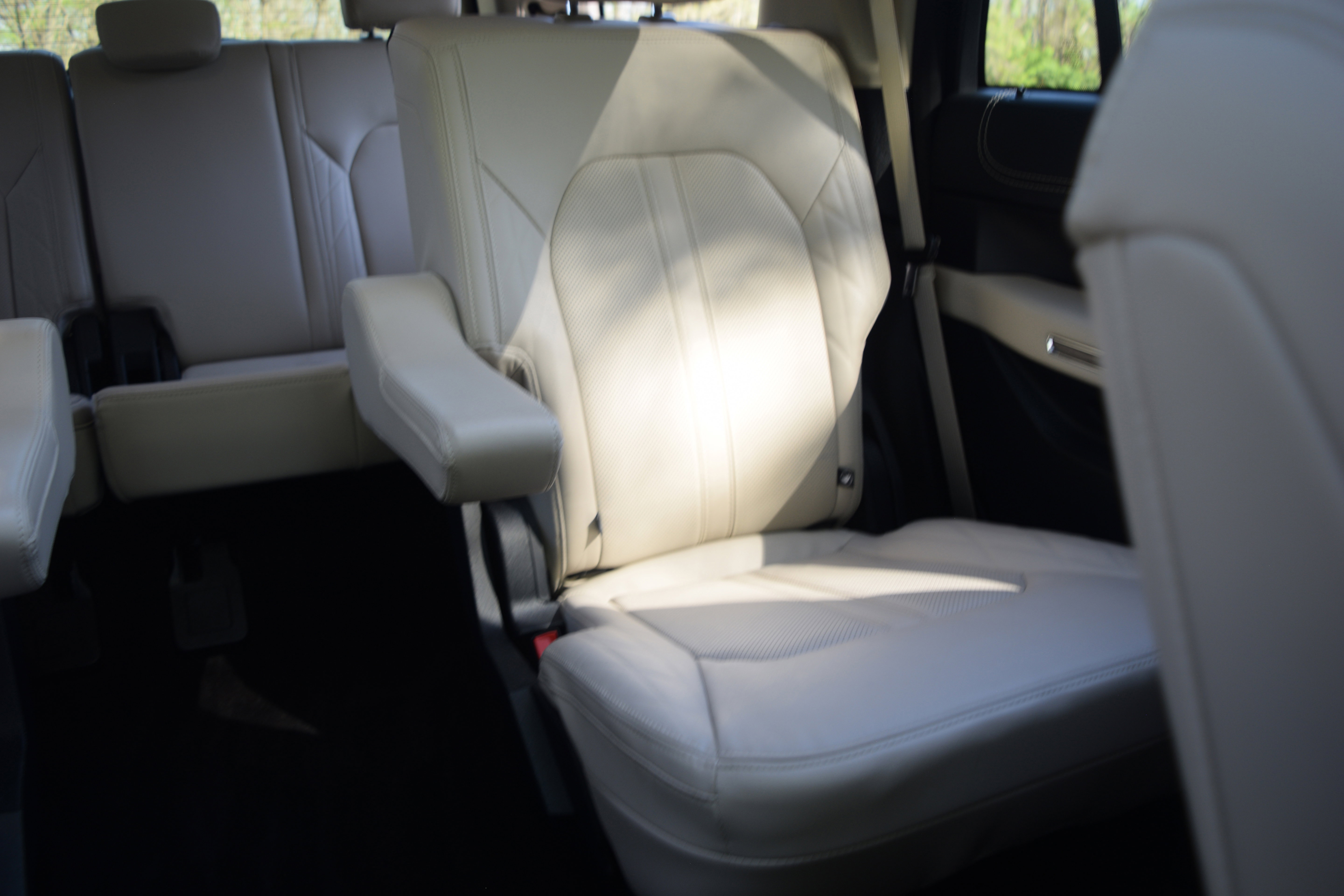 Used 2023 Ford Expedition Platinum image 16