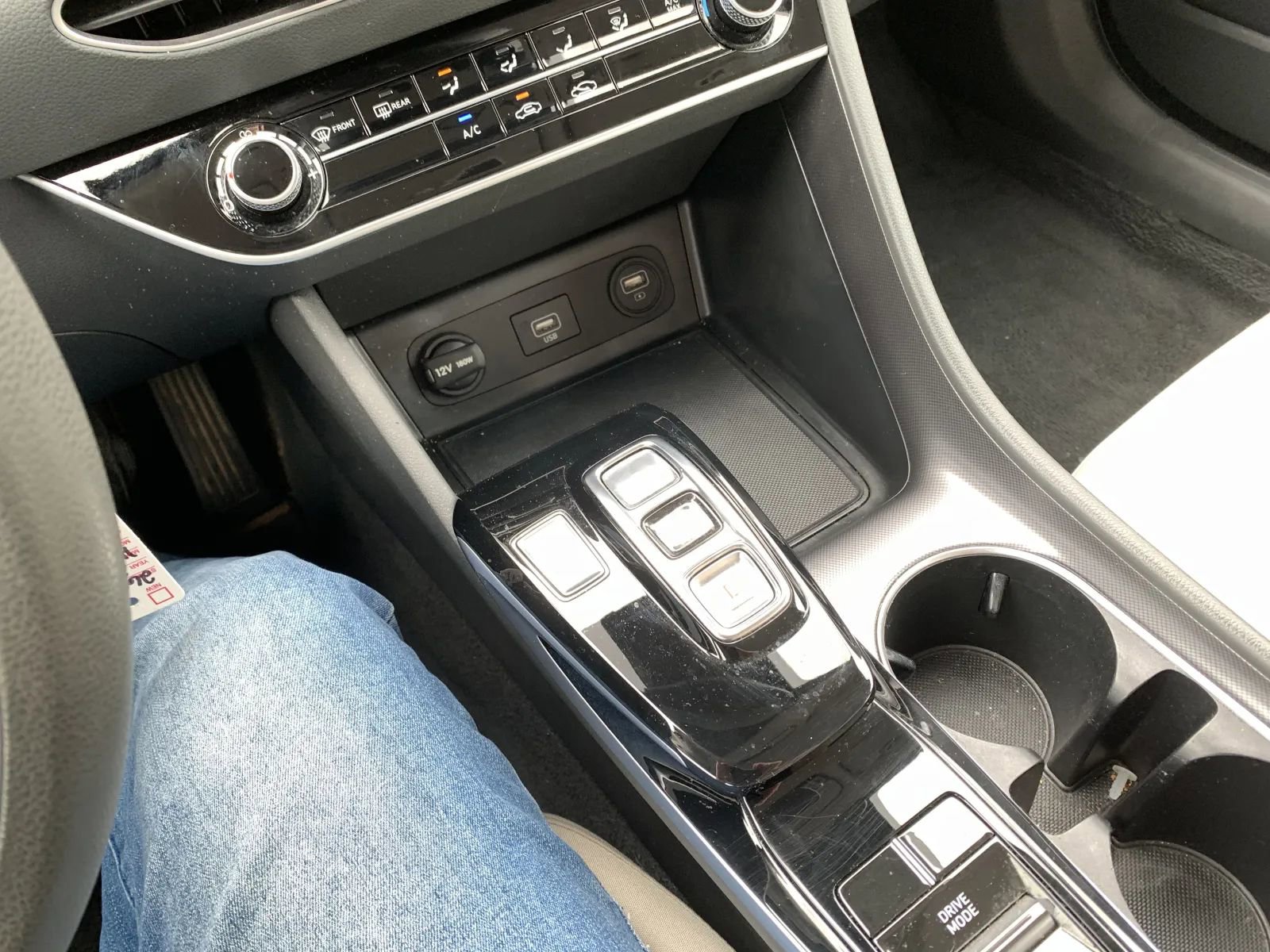 Used 2023 Hyundai Sonata SE w/ Cargo Package FWD image 15