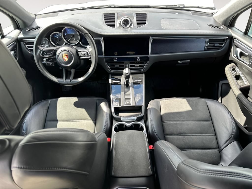 Used 2022 Porsche Macan GTS AWD/4WD image 10