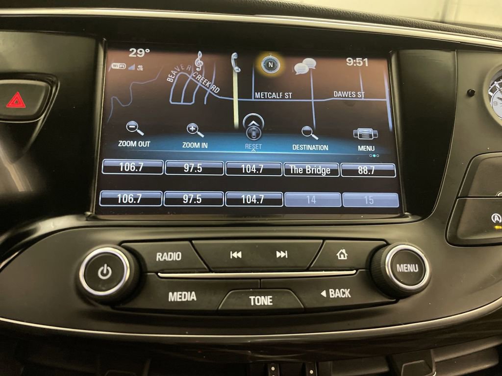 Used 2020 Buick Envision Essence FWD image 8