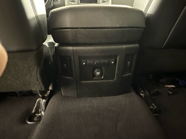 Certified 2018 RAM 2500 Laramie w/ Sport Appearance Group AWD/4WD image 17
