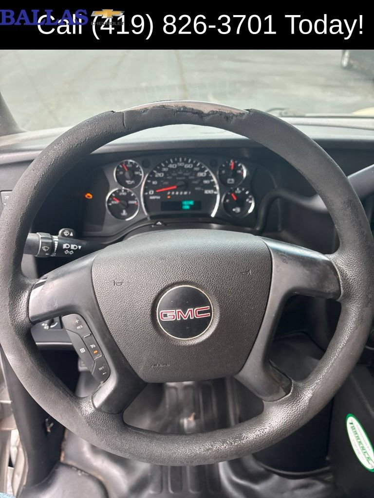 Used 2014 GMC Savana 2500 RWD image 12