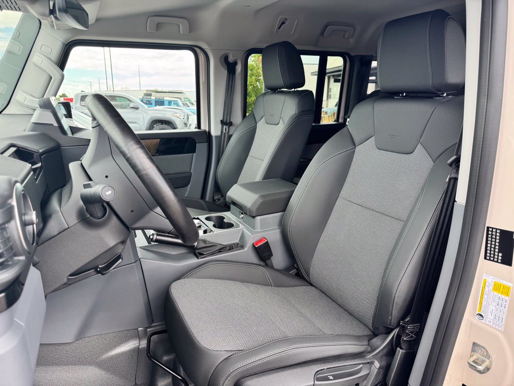 New 2026 INEOS Grenadier Station Wagon AWD/4WD image 9
