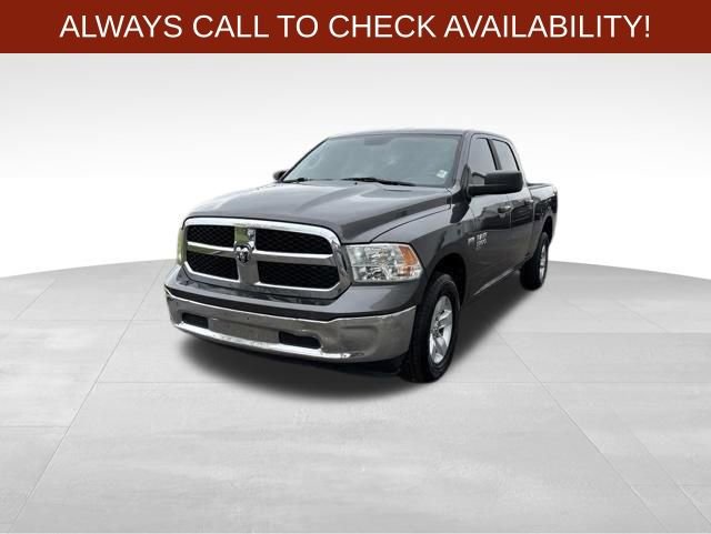 Used 2021 RAM 1500 Classic SLT AWD/4WD image 3