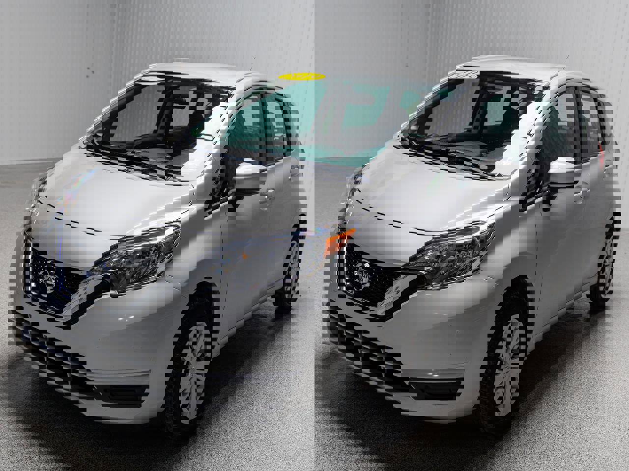 Used 2019 Nissan Versa Note SV image 2