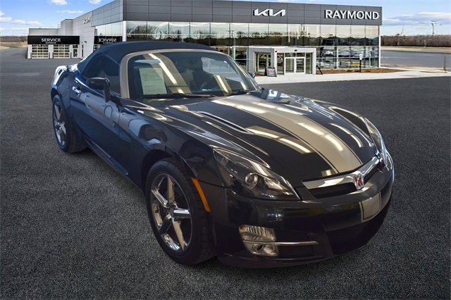 Used 2008 Saturn Sky Carbon Flash image 1