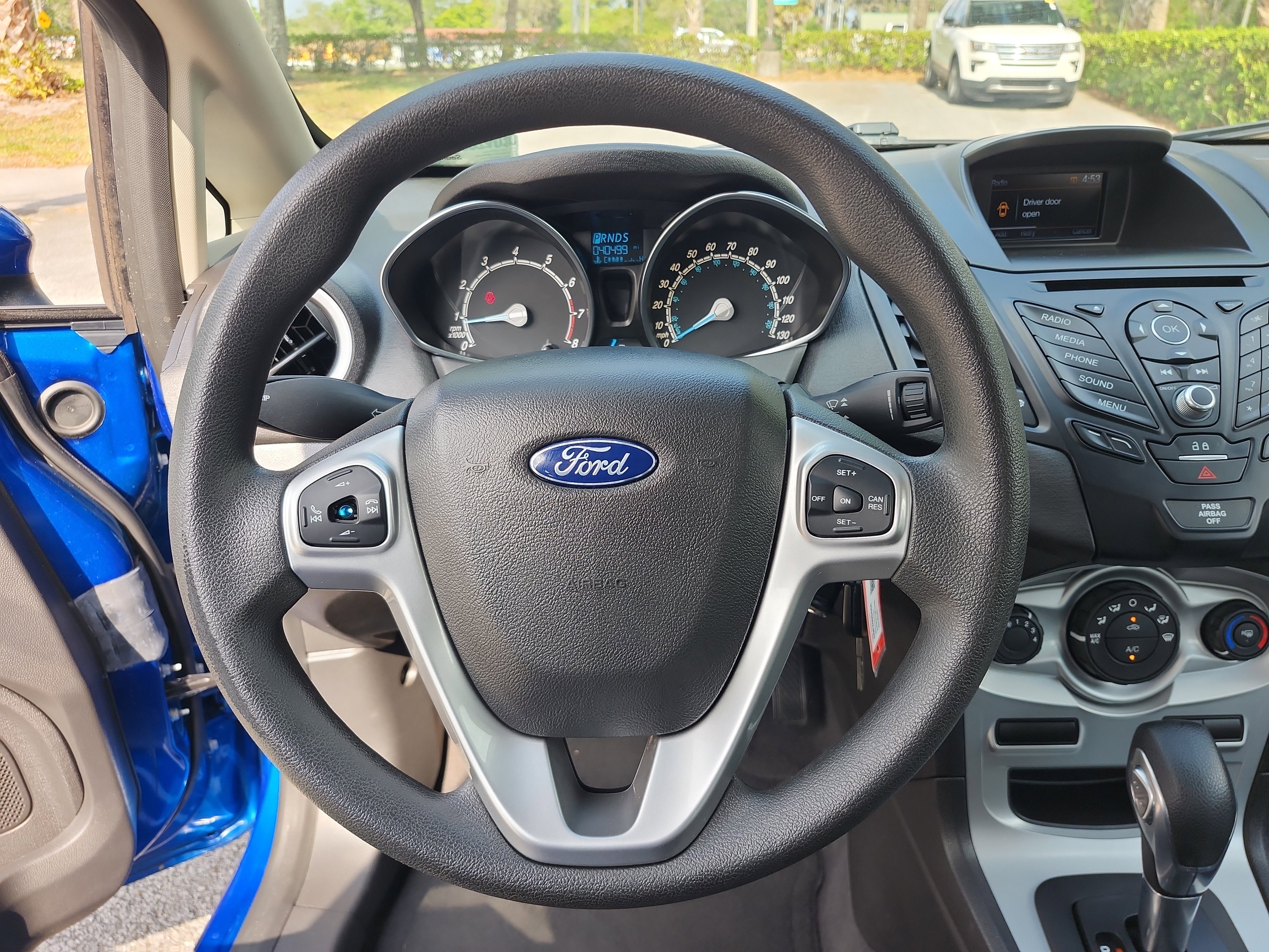 Used 2018 Ford Fiesta SE FWD image 7
